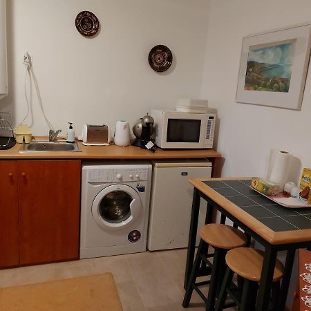 Nyugalom Szigete 2 Fos Apartman 1 Haloterrel Apartment Vertessomlo Exterior photo
